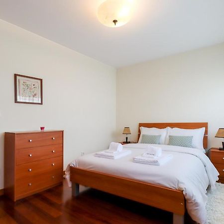 Sweet Living Viana - City Centre Apartment With Garage Viana do Castelo Eksteriør bilde