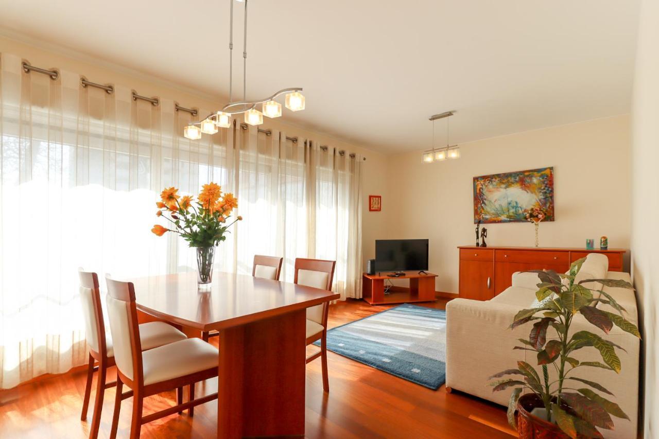 Sweet Living Viana - City Centre Apartment With Garage Viana do Castelo Eksteriør bilde