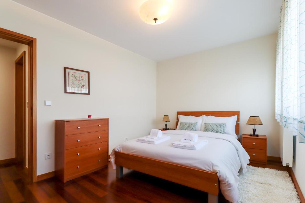 Sweet Living Viana - City Centre Apartment With Garage Viana do Castelo Eksteriør bilde